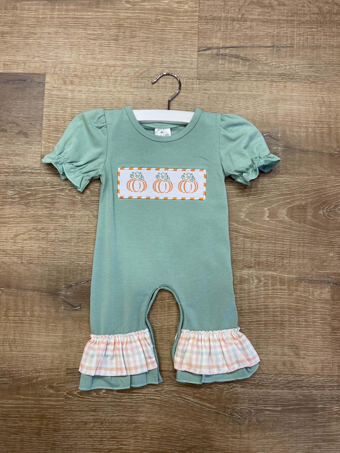 Green pumpkin embroidery girl baby romper